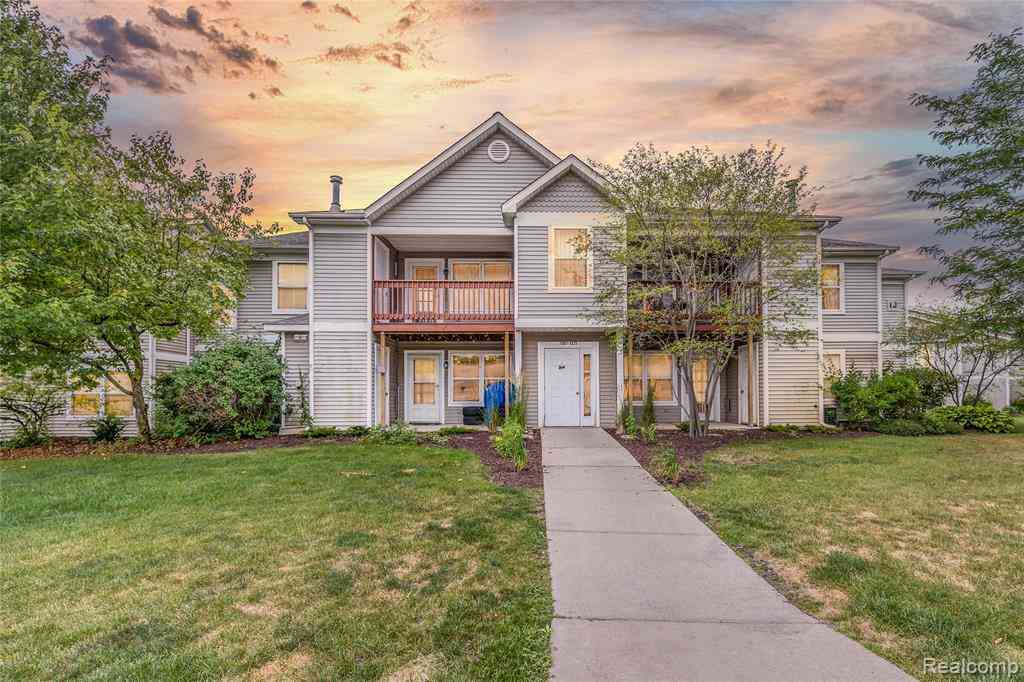 Condo For Sale - 1307 Millbrook Trail <br/> Ann Arbor, MI 48108