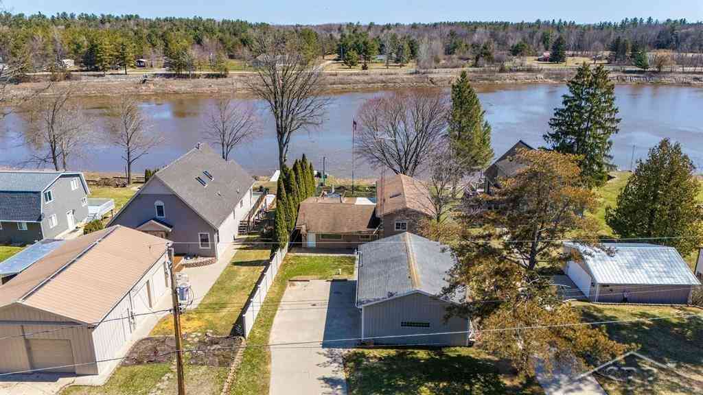 Homes For Sale - 5307 Oakridge Drive <br/> Gladwin County, Beaverton, MI 48612