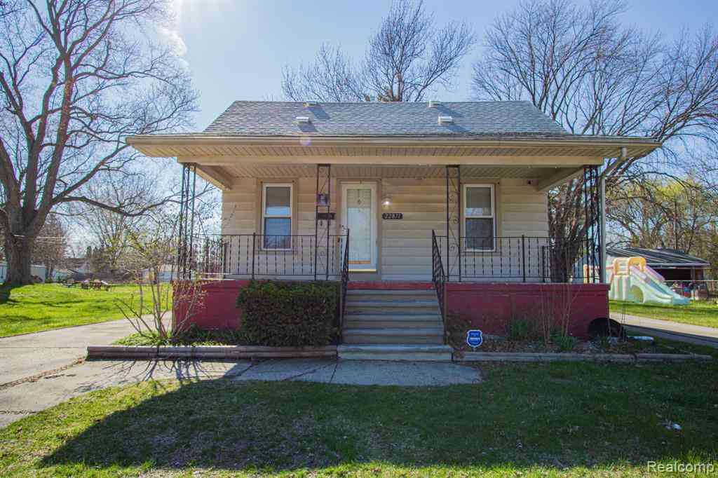 Homes For Sale - 22871 Hayes Avenue <br/> Eastpointe, MI 48021