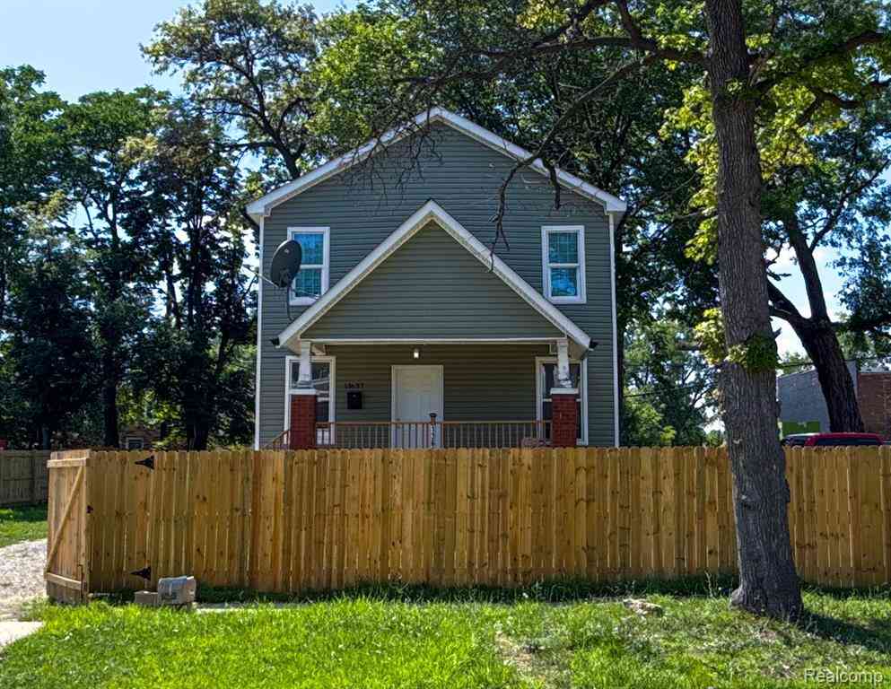Homes For Sale - 13637 Manor Street <br/> Detroit, MI 48238