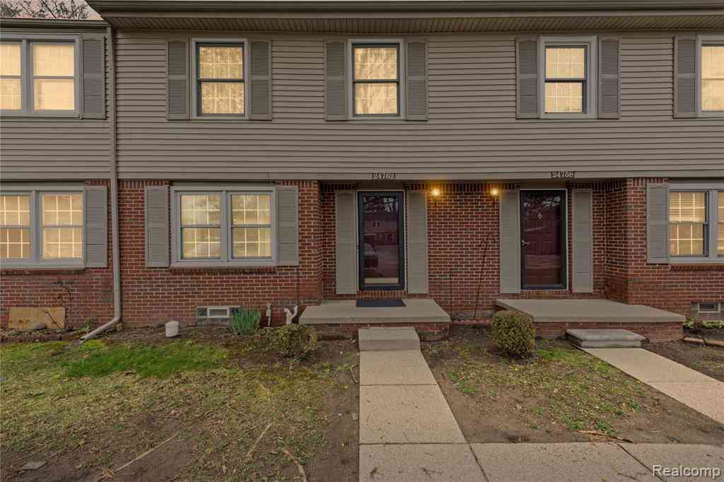 Condo For Sale - 24762 Bashian Drive <br/> Novi, MI 48375