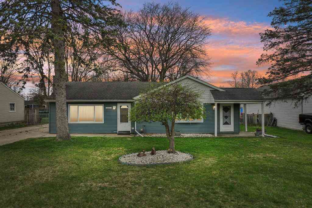 Homes For Sale - 21510 Ulrich Street <br/> Clinton Township, MI 48036