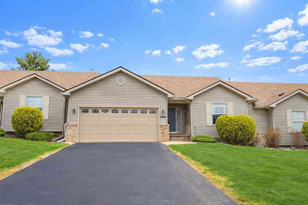 Condo For Sale - 12055 Boldrey Drive <br/> Fenton, MI 48430