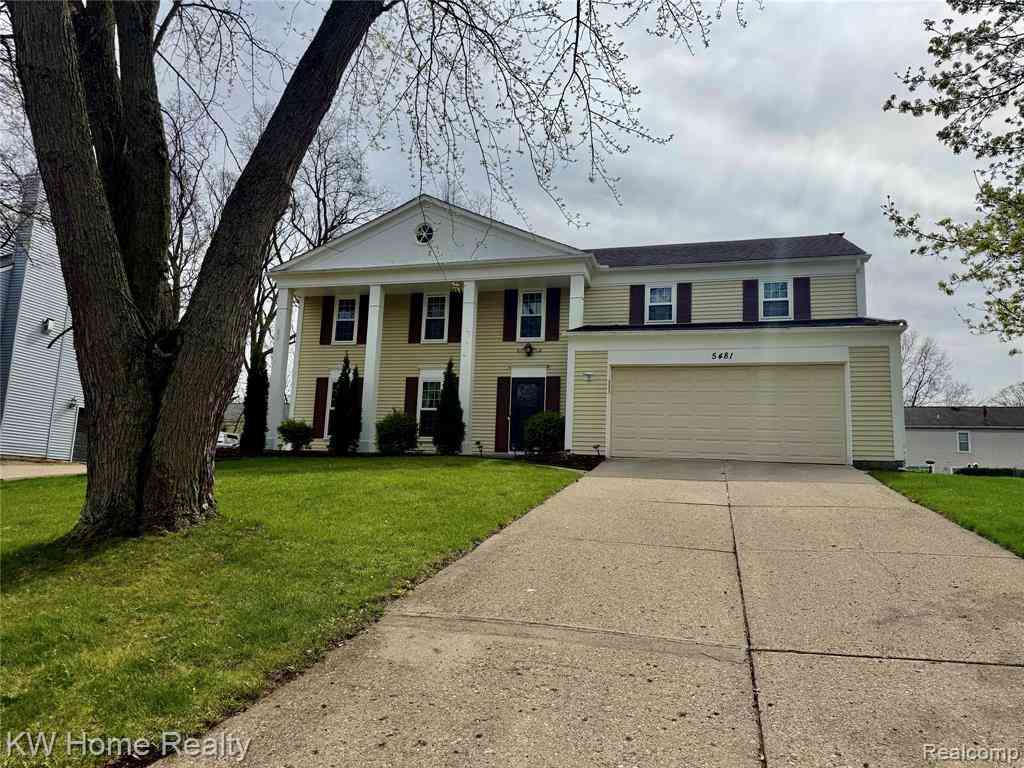 Homes For Sale - 5481 S Piccadilly Circle <br/> West Bloomfield, MI 48322
