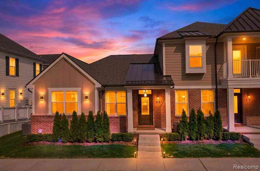 Condo For Sale - 224 Jotham Avenue <br/> Auburn Hills, MI 48326
