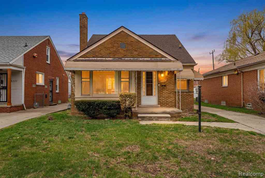 Homes For Sale - 8227 Bingham Street <br/> Detroit, MI 48228