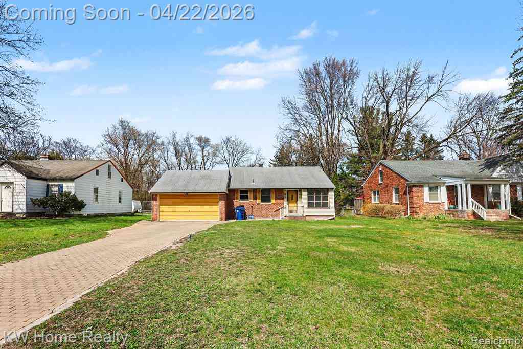 Homes For Sale - 26932 W 6 Mile Road N N<br/> Redford, MI 48240
