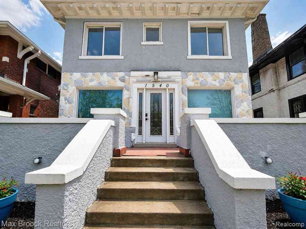 Homes For Sale - 1540 Atkinson Street <br/> Detroit, MI 48206