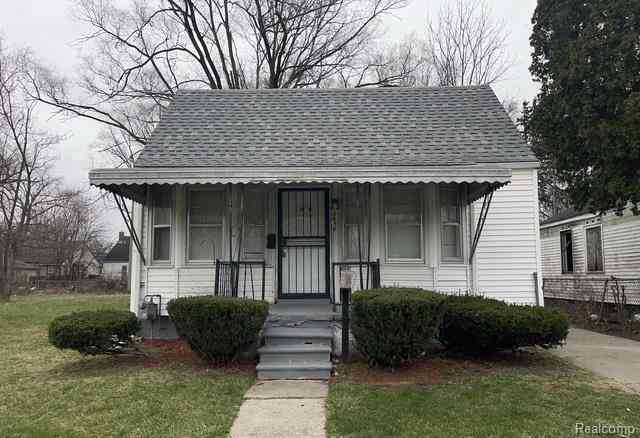 Homes For Sale - 8458 Brace Street <br/> Detroit, MI 48228