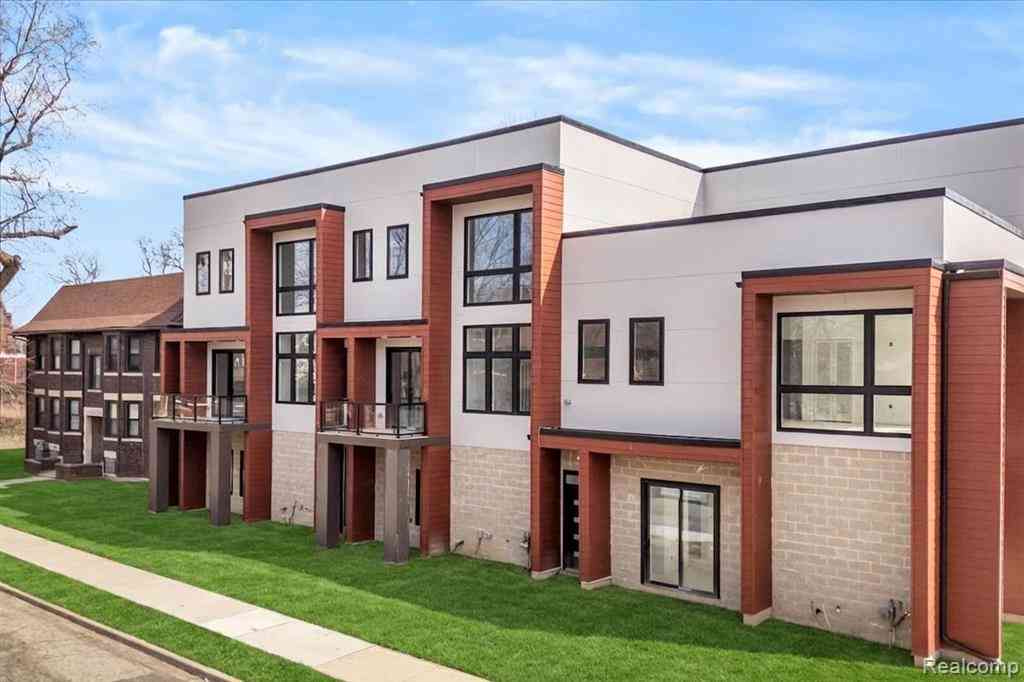 Condo For Sale - 177 Gladstone   #3<br/> Detroit, MI 48202