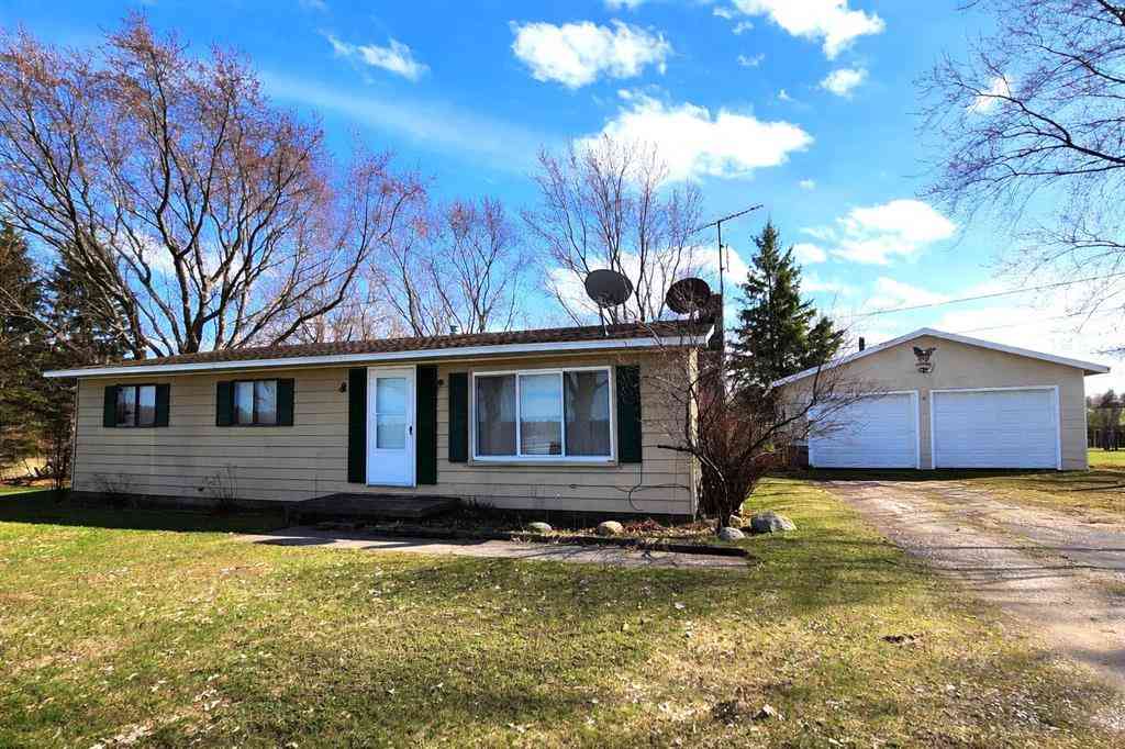 Homes For Sale - 5232 Brackett Road <br/> Grand Traverse County County, Williamsburg, MI 49690
