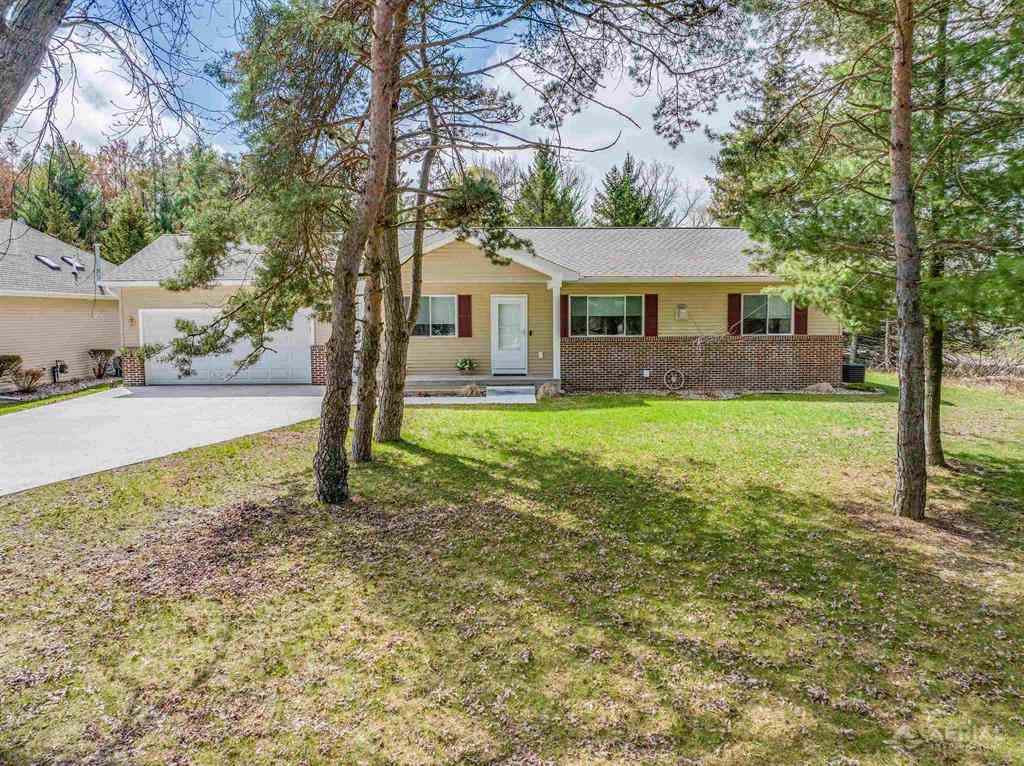 Condo For Sale - 418 W River Park Drive <br/> West Branch, MI 48661