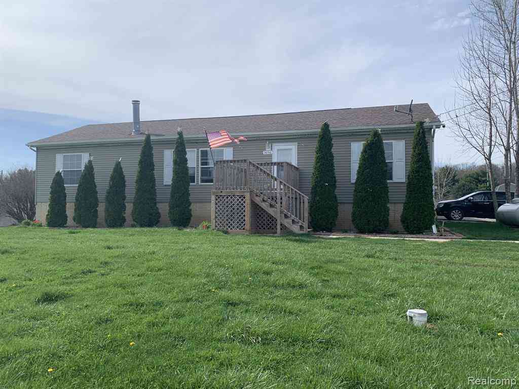 Homes For Sale - 3056 W Cook Road <br/> Grand Blanc, MI 48439