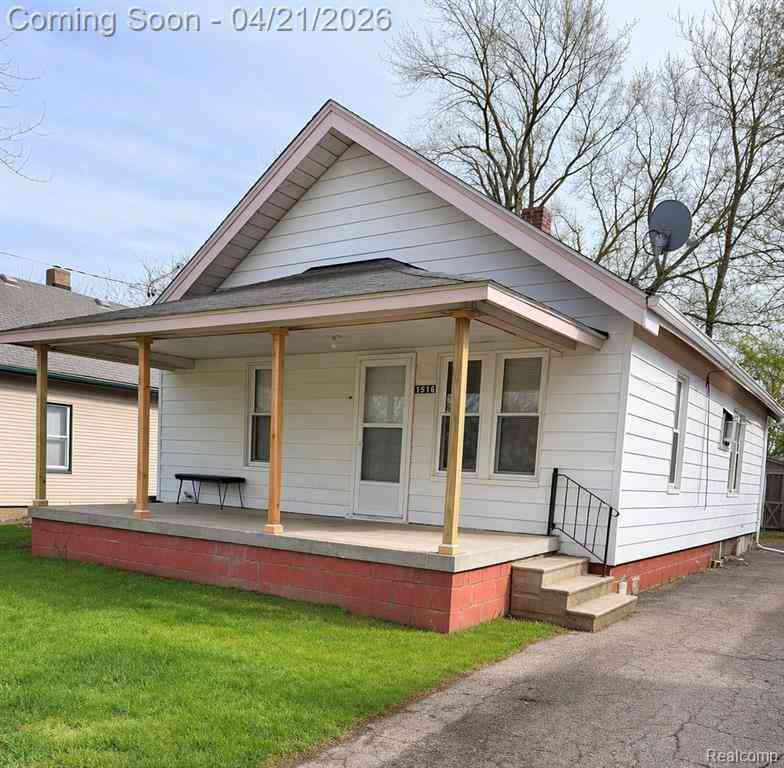 Homes For Sale - 1516 Kent Street <br/> Flint, MI 48503