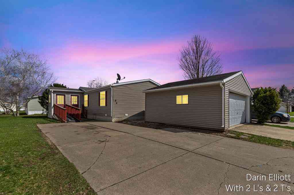Homes For Sale - 360 E Tuttle Road  #94<br/> Ionia, MI 48846
