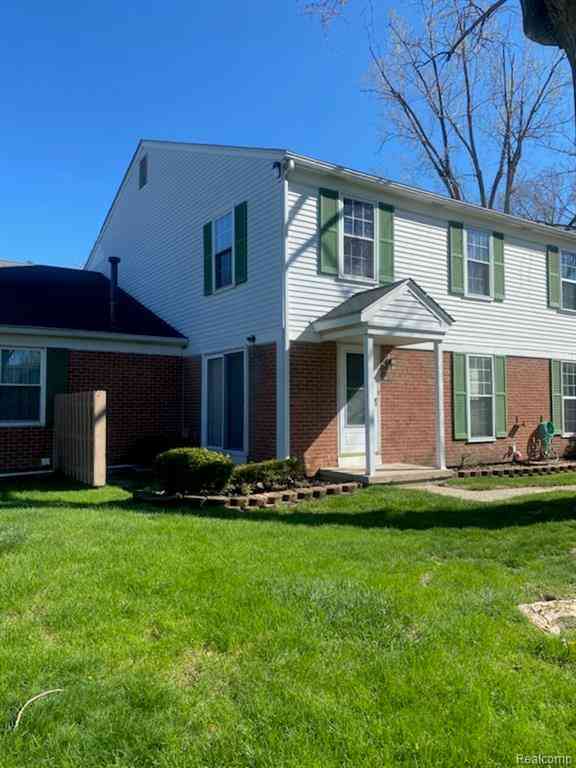 Condo For Sale - 24731 Meadow Lane Lane  #42<br/> Harrison Township, MI 48045