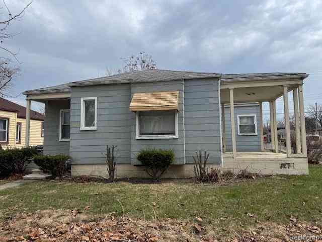 Homes For Sale - 19400 Montrose  <br/> Detroit, MI 48235
