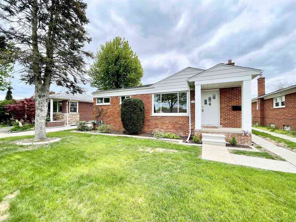 Homes For Sale - 19054 Lister Street <br/> Eastpointe, MI 48021