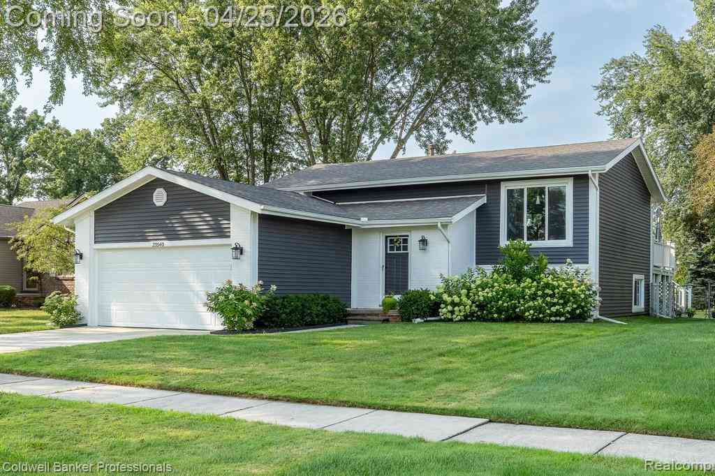 Homes For Sale - 23540 Harvard Shore Drive <br/> Clinton Township, MI 48035