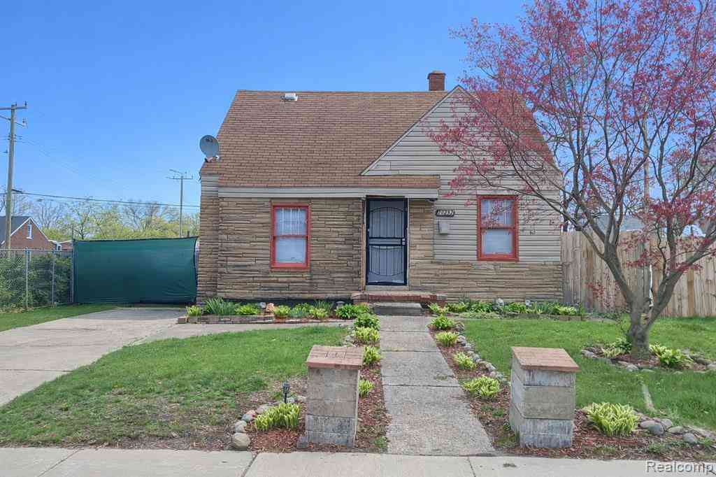 Homes For Sale - 20252 Revere Street <br/> Detroit, MI 48234