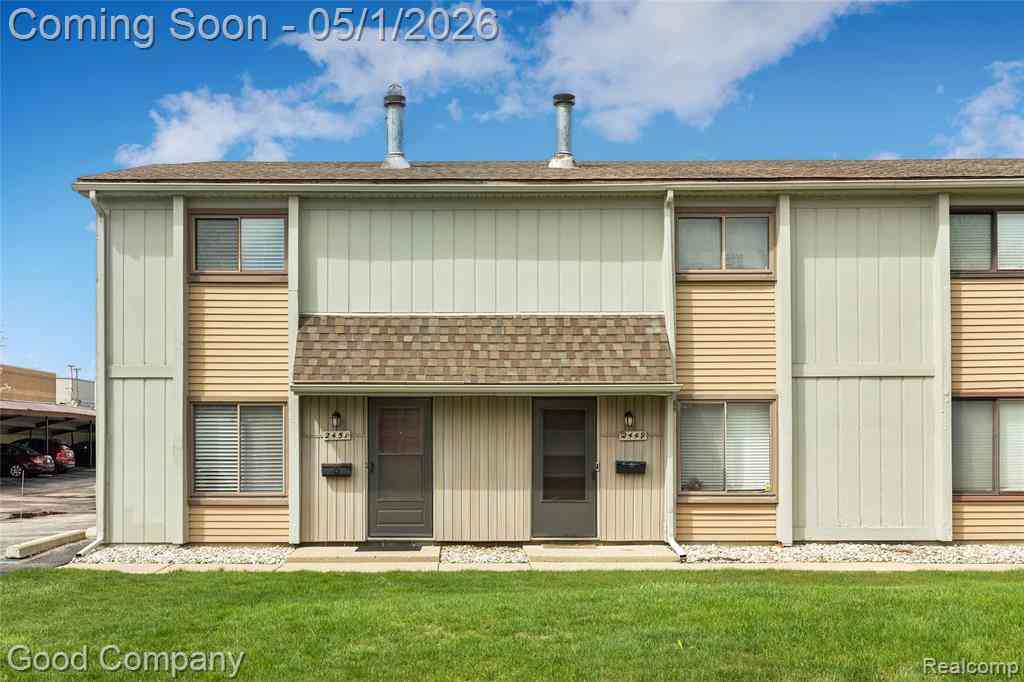 Condo For Sale - 2451 Samoset Road <br/> Royal Oak, MI 48073