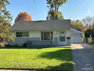 Homes For Rent - 3816 Kent Road <br/> Royal Oak, MI 48073