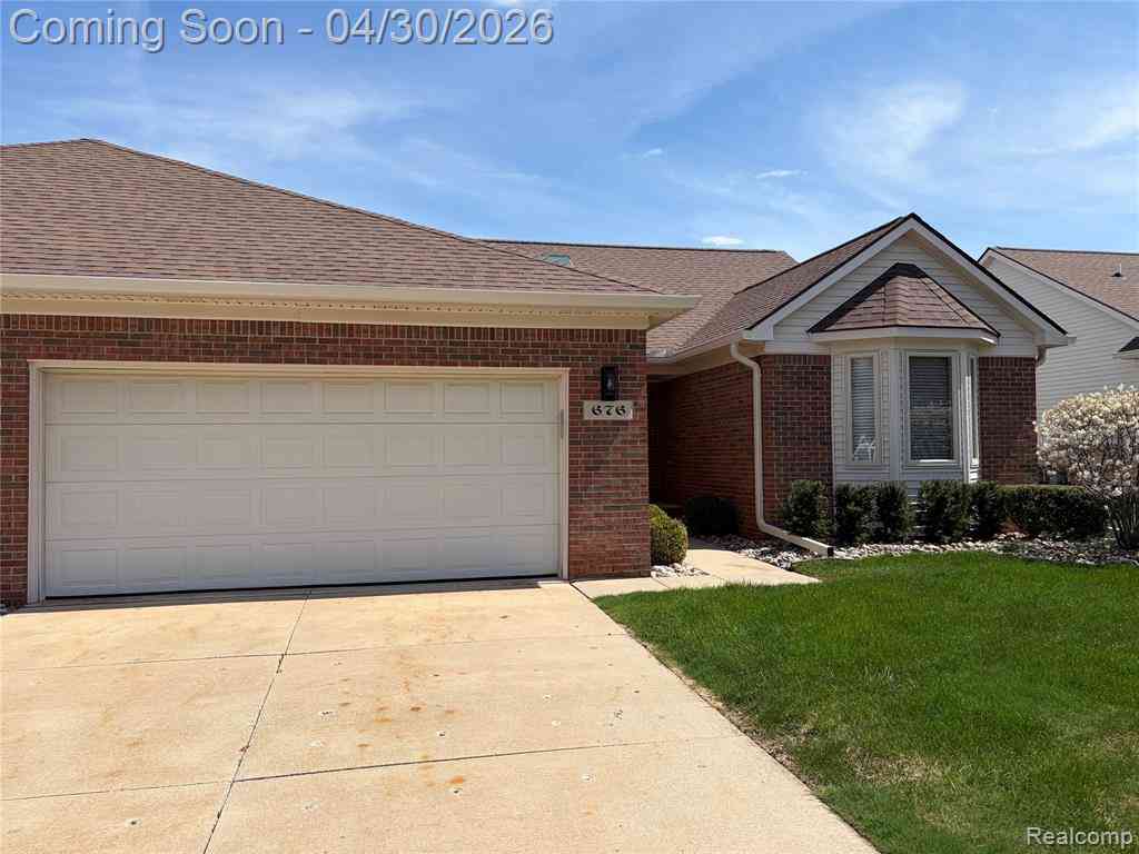 Condo For Sale - 676 Snowbird Circle W W<br/> Saint Clair, MI 48079