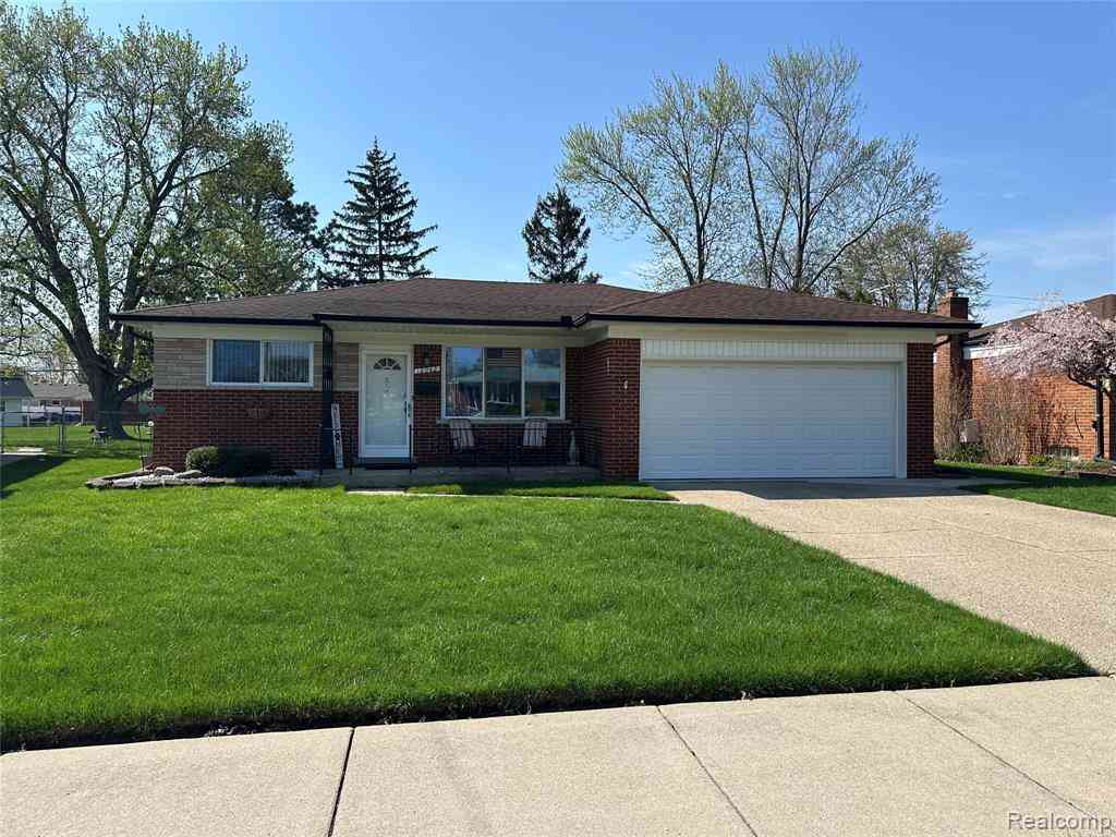 Homes For Sale - 12942 Ray Drive <br/> Warren, MI 48088