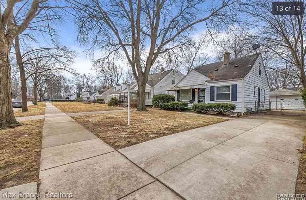Homes For Sale - 24281 Parklawn Street <br/> Oak Park, MI 48237