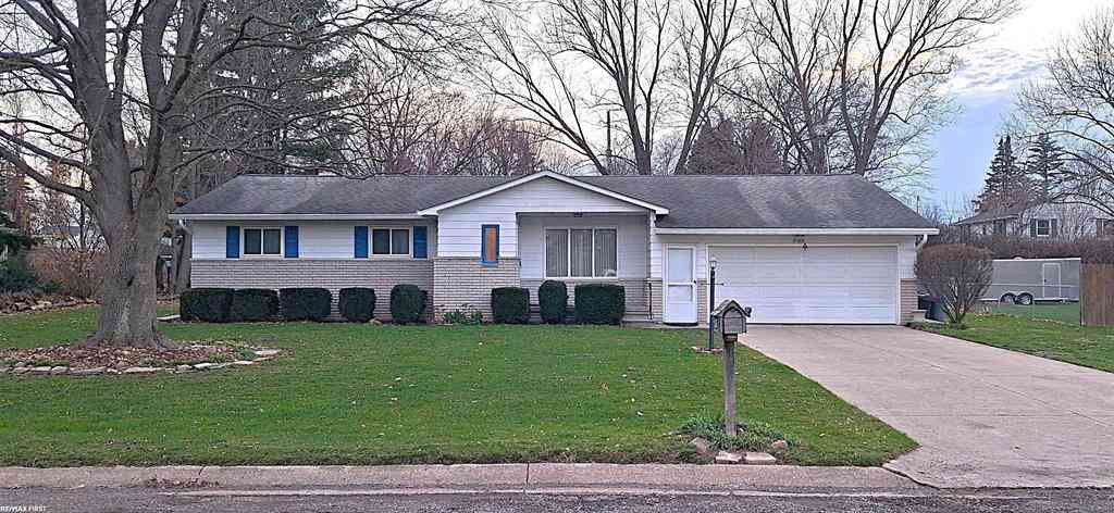Homes For Sale - 3103 Pinehill Place <br/> Flushing, MI 48433