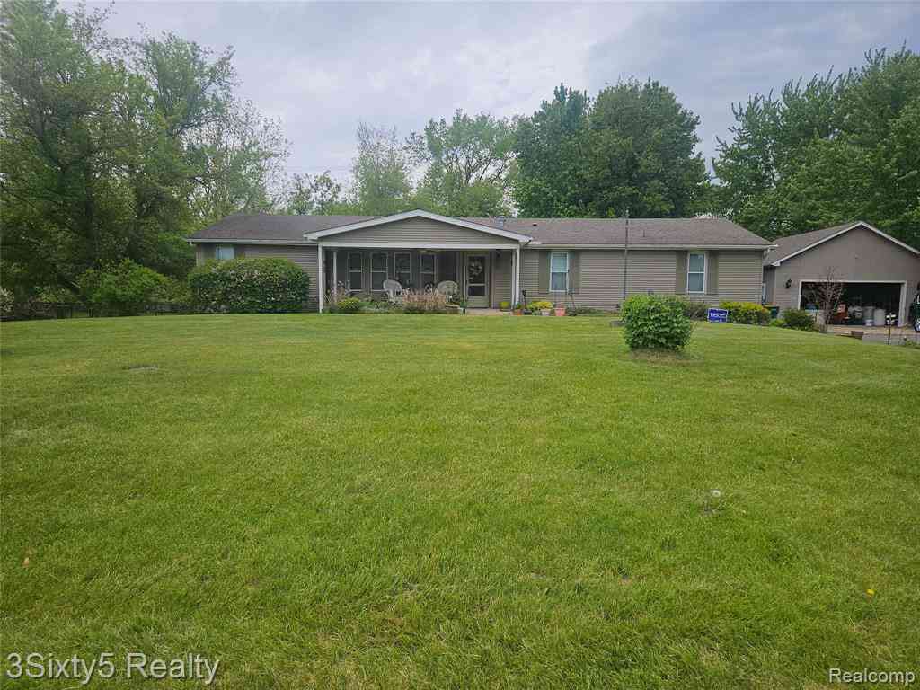 Homes For Sale - 20950 Wahrman Road <br/> Wayne County, New Boston, MI 48164