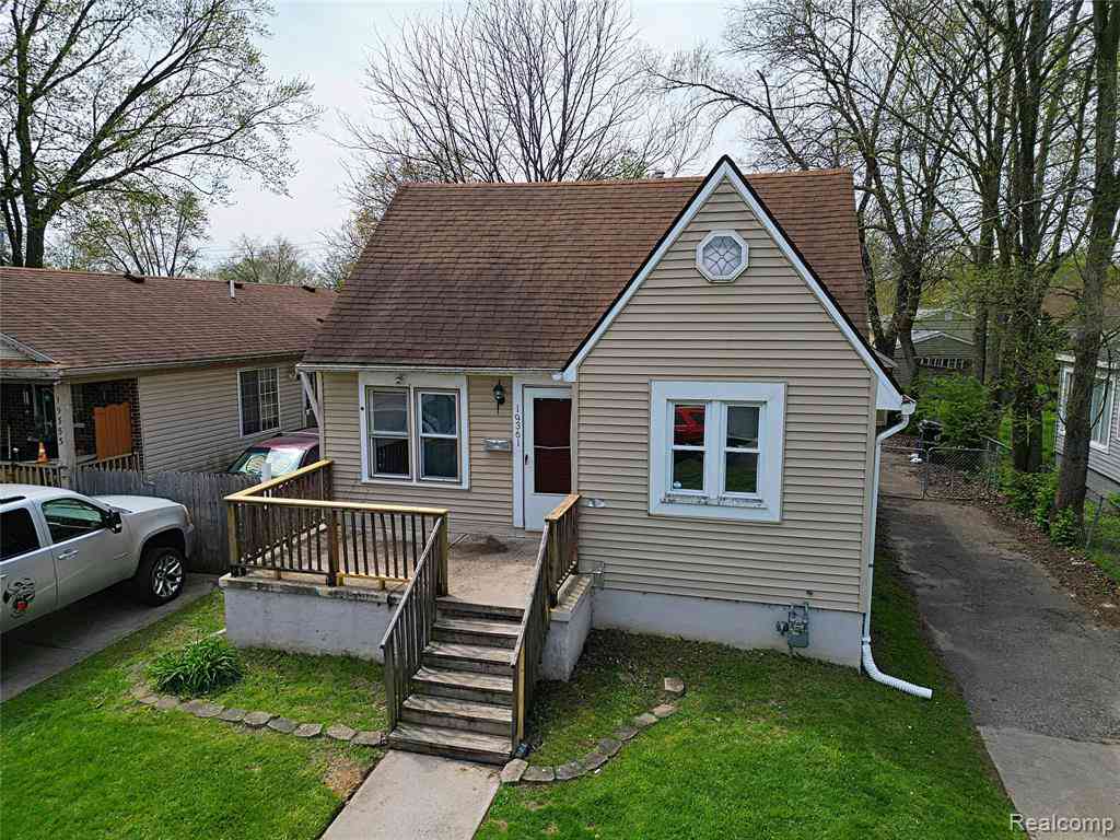 Homes For Sale - 19361 Wakenden  <br/> Redford, MI 48240