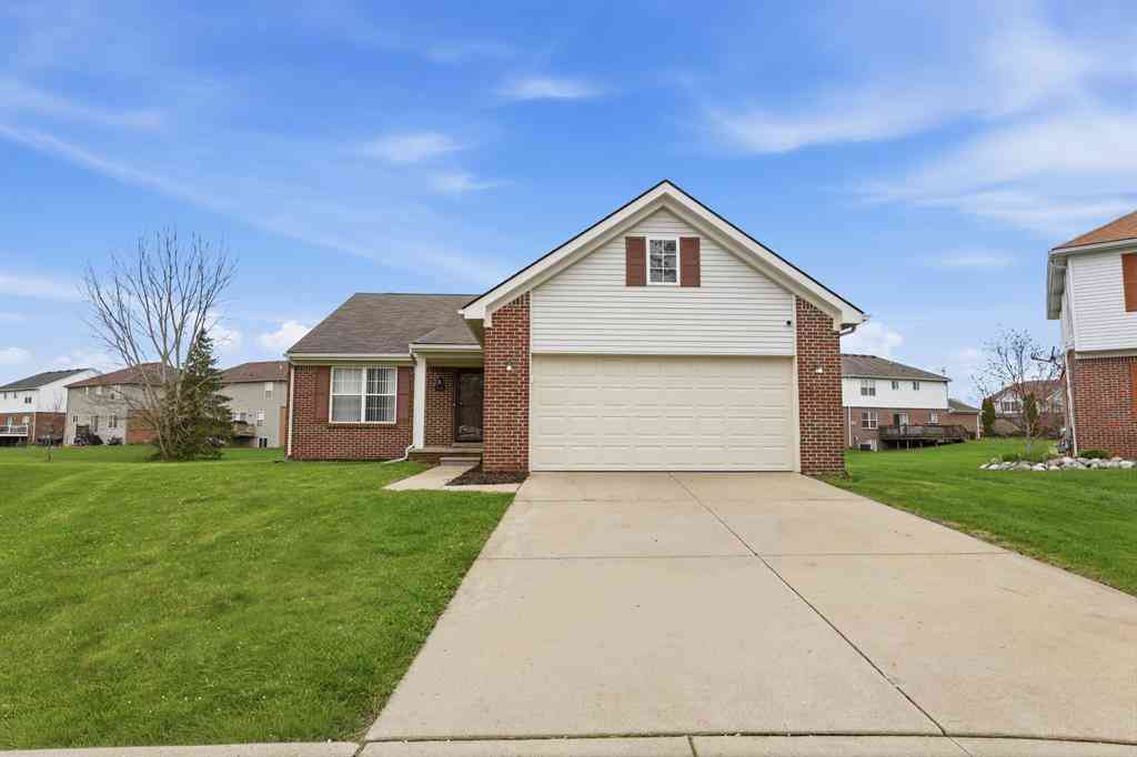 Homes For Sale - 42122 Richmond Drive <br/> Belleville, MI 48111