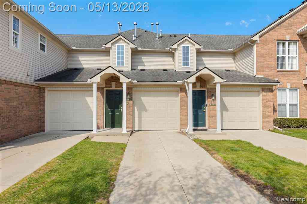 Condo For Sale - 45761 Gable Drive <br/> Macomb, MI 48044