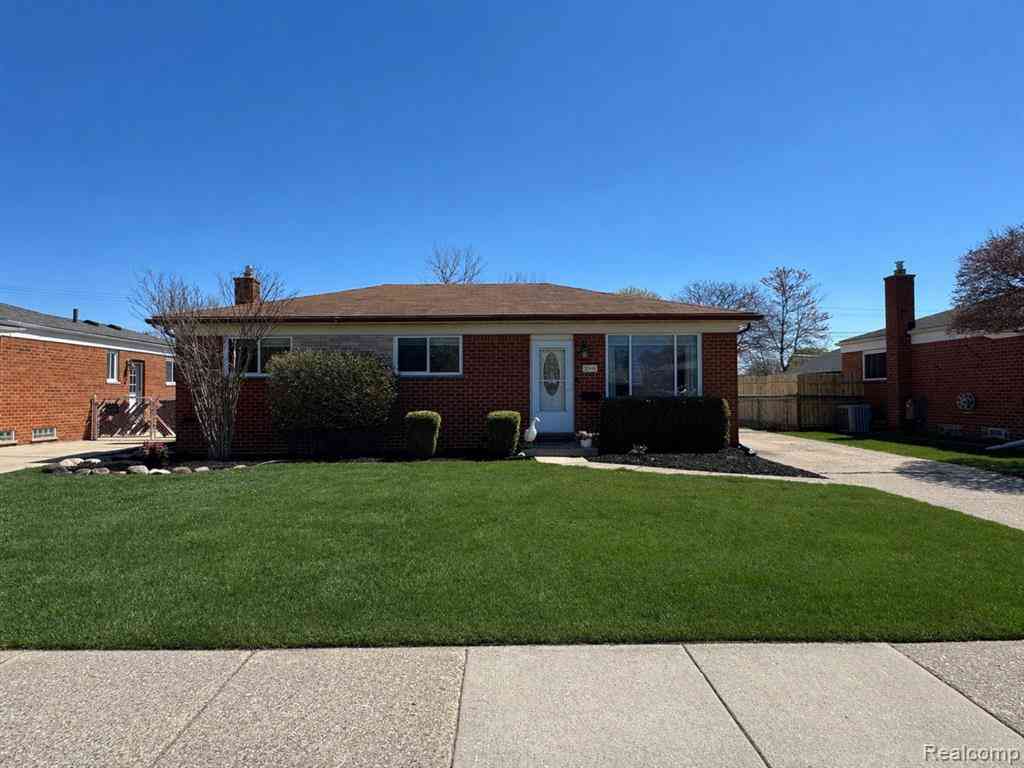 Homes For Sale - 32440 Firwood Drive <br/> Warren, MI 48088