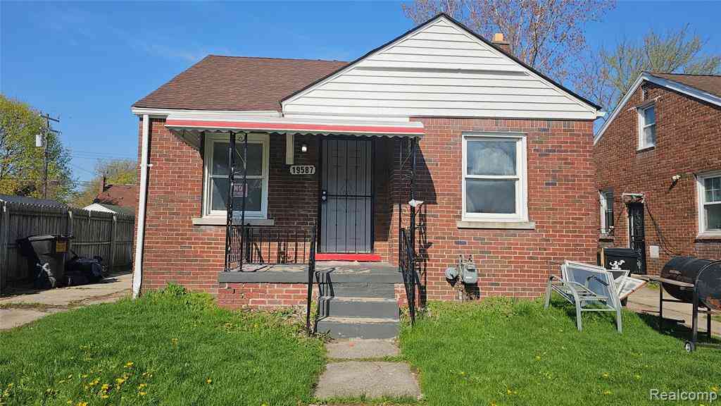 Homes For Rent - 19587 Waltham Street <br/> Detroit, MI 48205