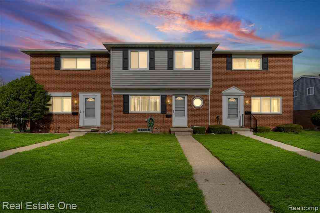 Condo For Sale - 2607 Patrick Henry  <br/> Auburn Hills, MI 48326