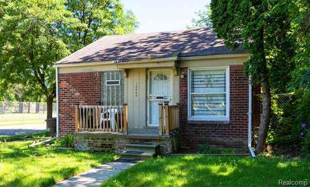 Homes For Sale - 10444 Wayburn Street <br/> Detroit, MI 48224
