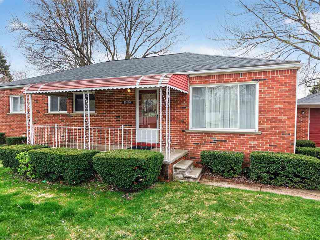 Homes For Sale - 20170 Nicke Street <br/> Clinton Township, MI 48035