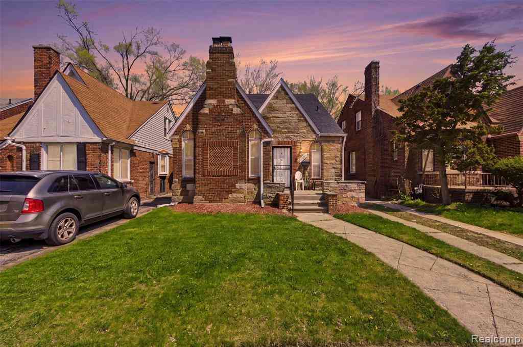 Homes For Sale - 18966 San Juan Drive <br/> Detroit, MI 48221