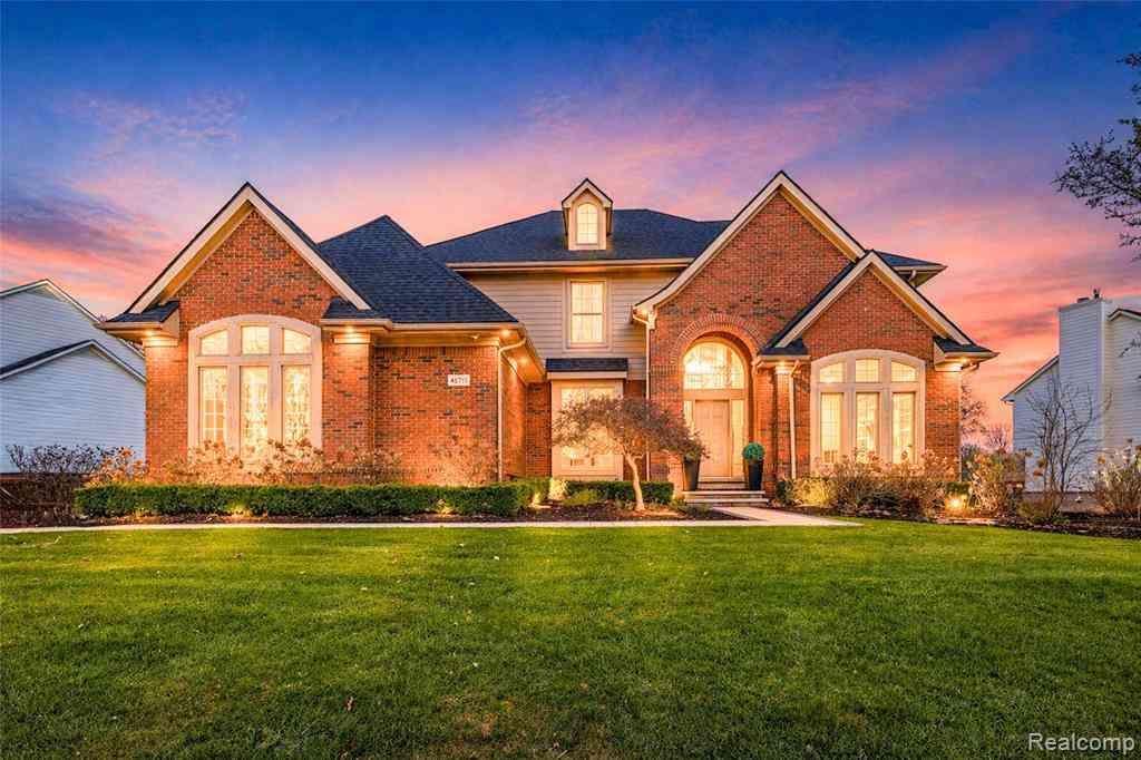 Homes For Sale - 45711 Bristol Circle <br/> Novi, MI 48377