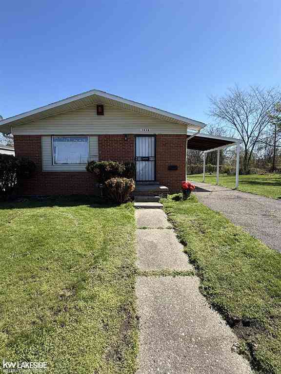 Homes For Sale - 2636 Algonquin Street <br/> Detroit, MI 48215