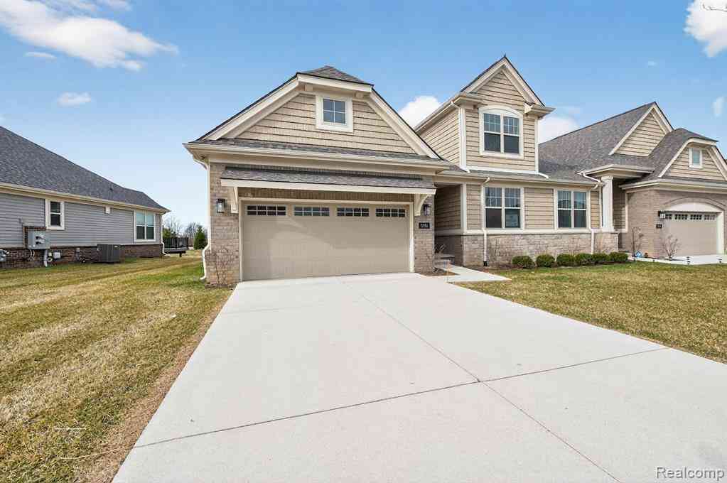 Condo For Sale - 3736 Chatham Place  #6<br/> Brighton, MI 48114