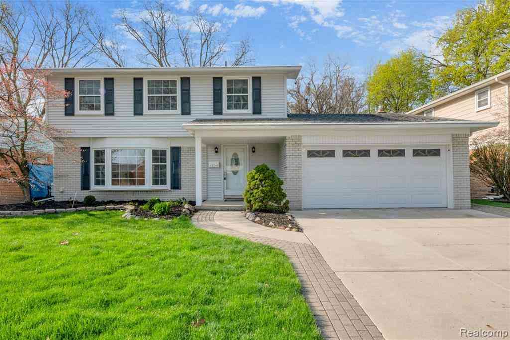 Homes For Sale - 30149 Buckingham Street <br/> Livonia, MI 48154
