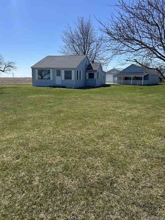 Homes For Sale - 2672 S Tuscola Road <br/> Bay County, Munger, MI 48747