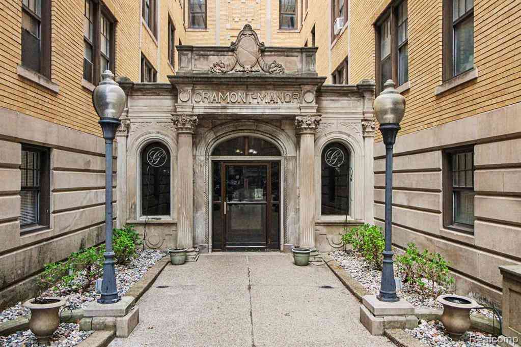Condo For Sale - 120 Seward Street  #107<br/> Detroit, MI 48202