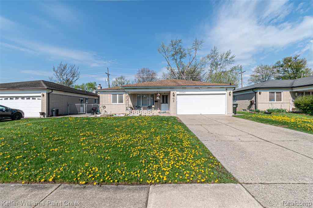 Homes For Sale - 33849 Clifton Drive <br/> Sterling Heights, MI 48310