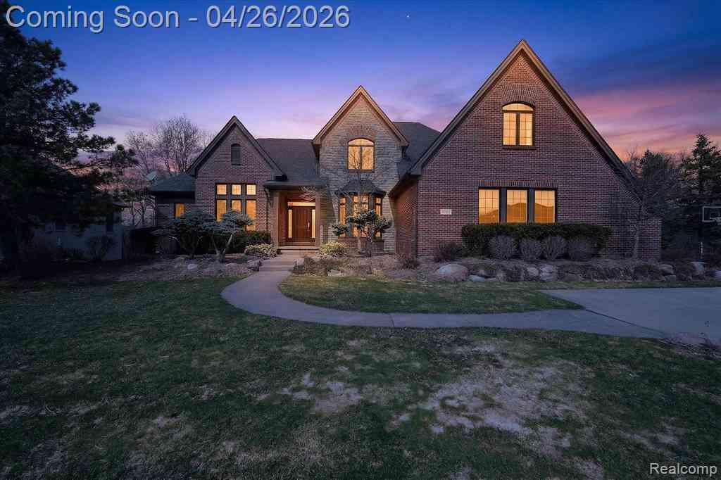 Homes For Sale - 6932 Oakhurst Ridge Road <br/> Clarkston, MI 48348