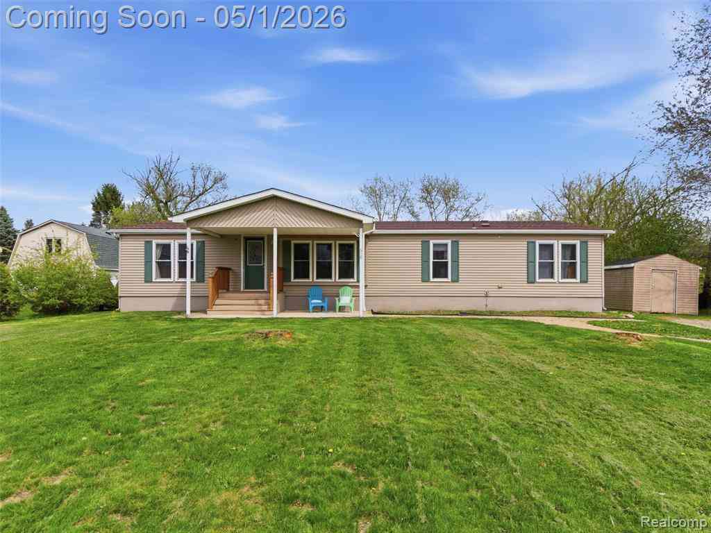 Homes For Sale - 616 N Blacks Corners Road <br/> Lapeer County, Imlay City, MI 48444