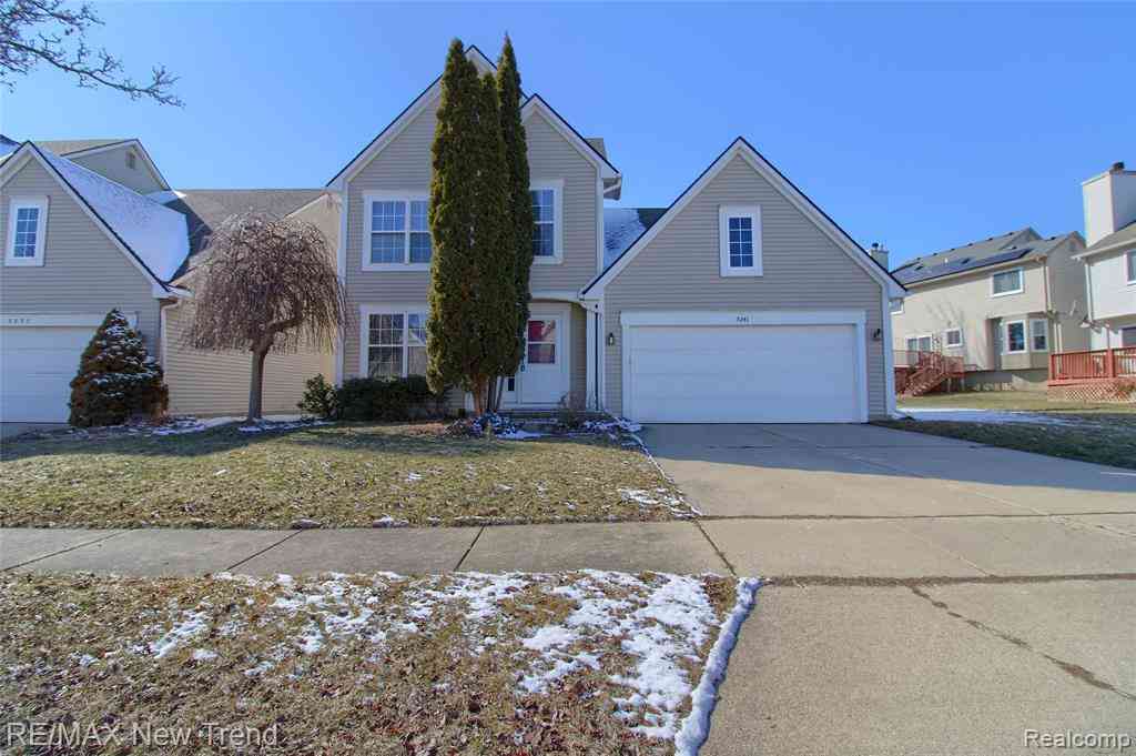 Homes For Sale - 3241 Buckhorn Court <br/> Ann Arbor, MI 48105